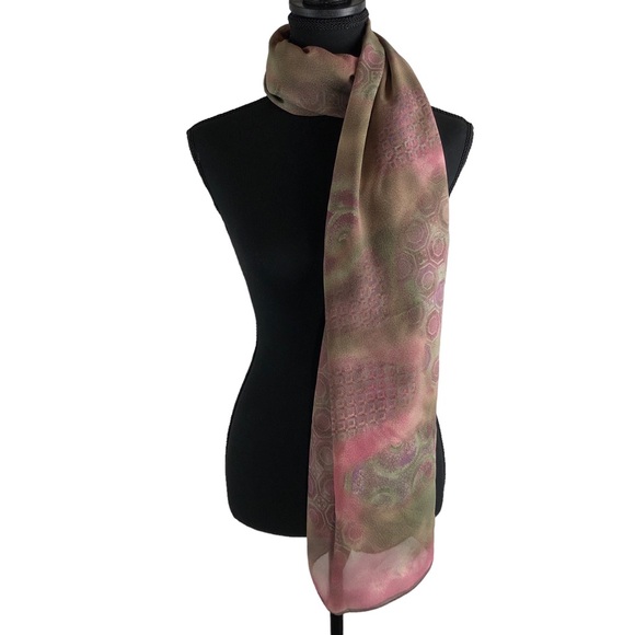 CURRUTI 1881 Paris Scarf Geometric Shape Mauve Green Sarong Silky Square 54x54 - Picture 6 of 14